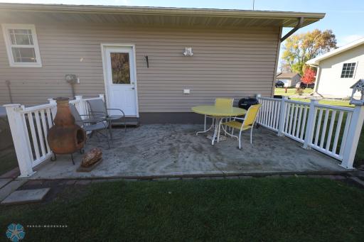 520 W Bend Lane, Alvarado, MN 56710
