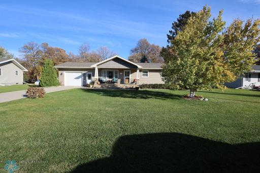 520 W Bend Lane, Alvarado, MN 56710
