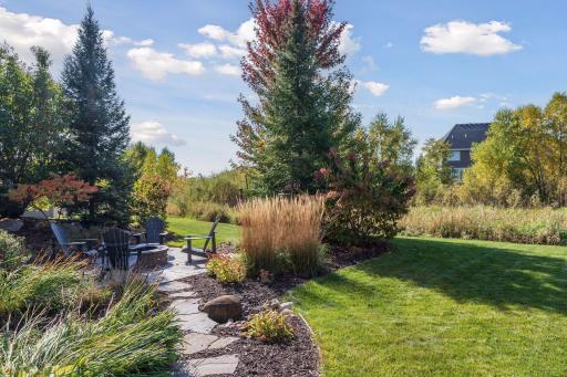 11 Monarch Lane, North Oaks, MN 55127