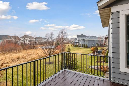 11 Monarch Lane, North Oaks, MN 55127