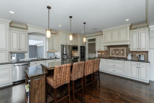 4243 Mayo Woodlands Road SW, Rochester, MN 55902