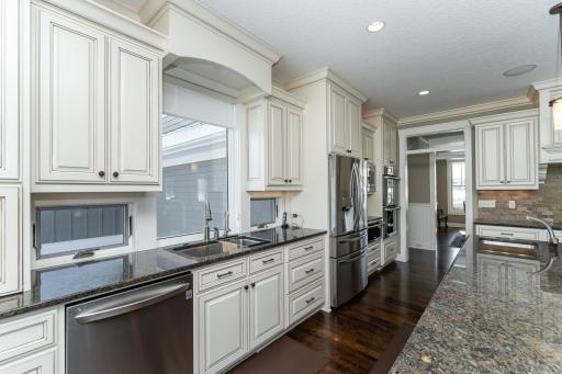 4243 Mayo Woodlands Road SW, Rochester, MN 55902