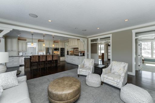 4243 Mayo Woodlands Road SW, Rochester, MN 55902