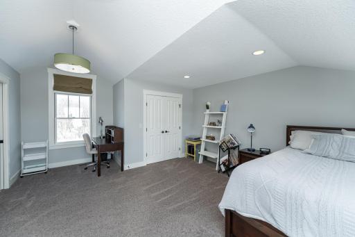 4243 Mayo Woodlands Road SW, Rochester, MN 55902