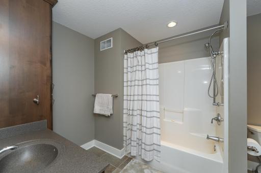 4243 Mayo Woodlands Road SW, Rochester, MN 55902
