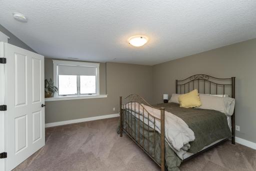 4243 Mayo Woodlands Road SW, Rochester, MN 55902