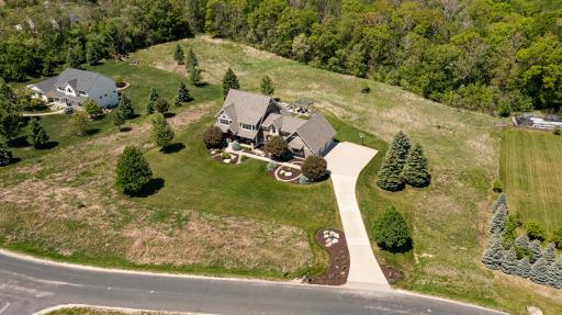 4243 Mayo Woodlands Road SW, Rochester, MN 55902