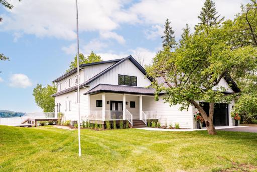3003 Old Golf Course Road, Grand Rapids, MN 55744