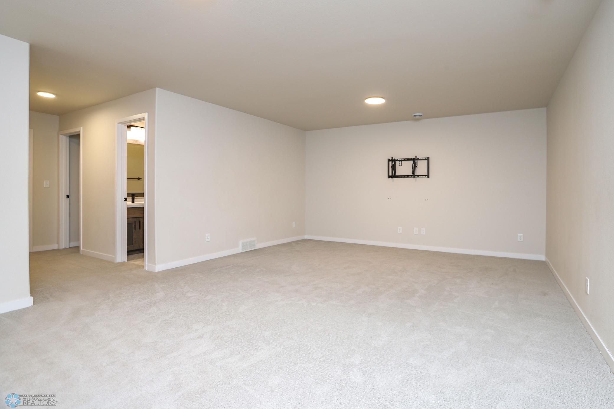 Family Room 2.jpg