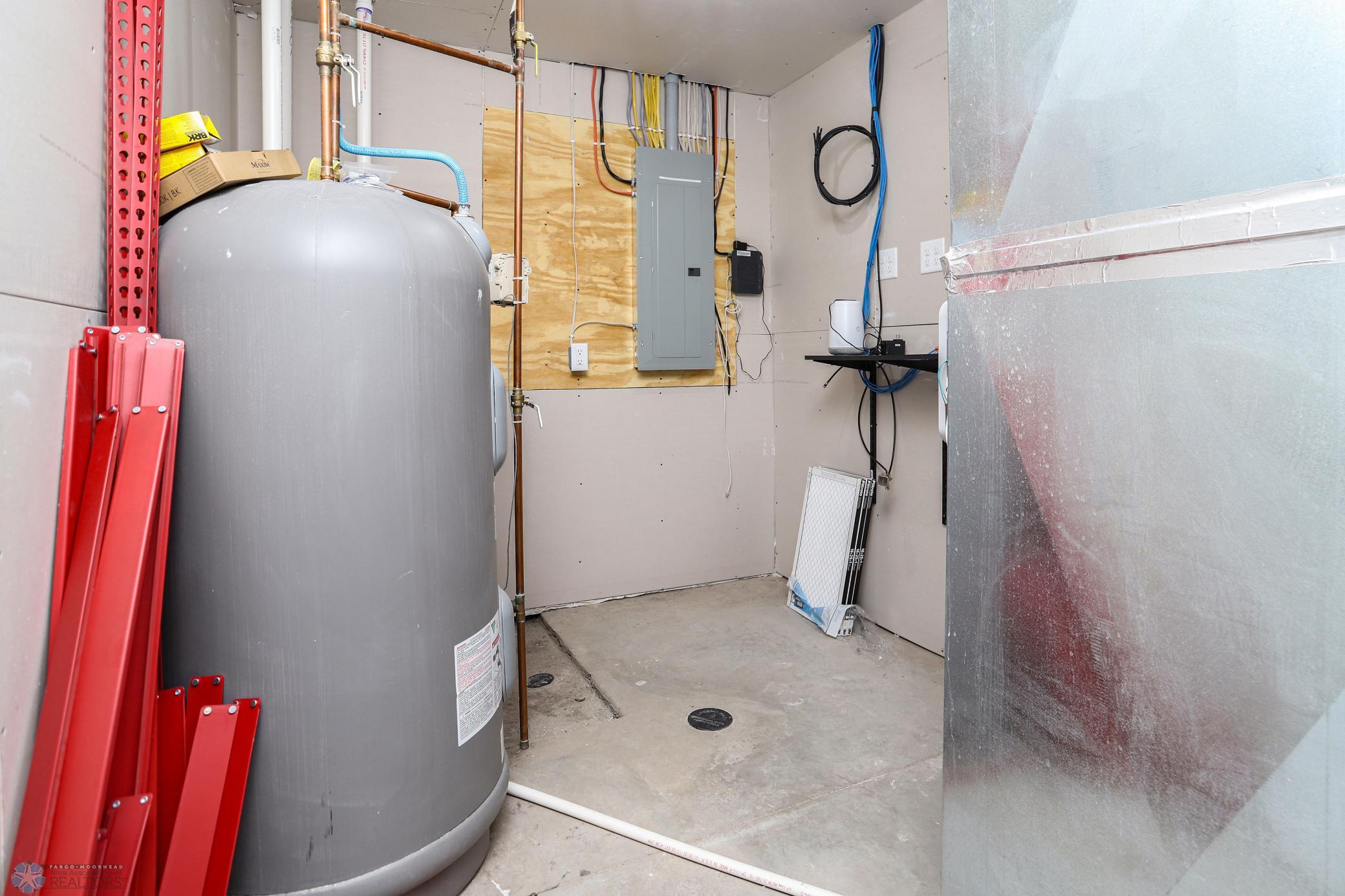 Utility Room.jpg