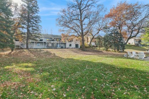 9655 Lakewood Circle, Chaska, MN 55318