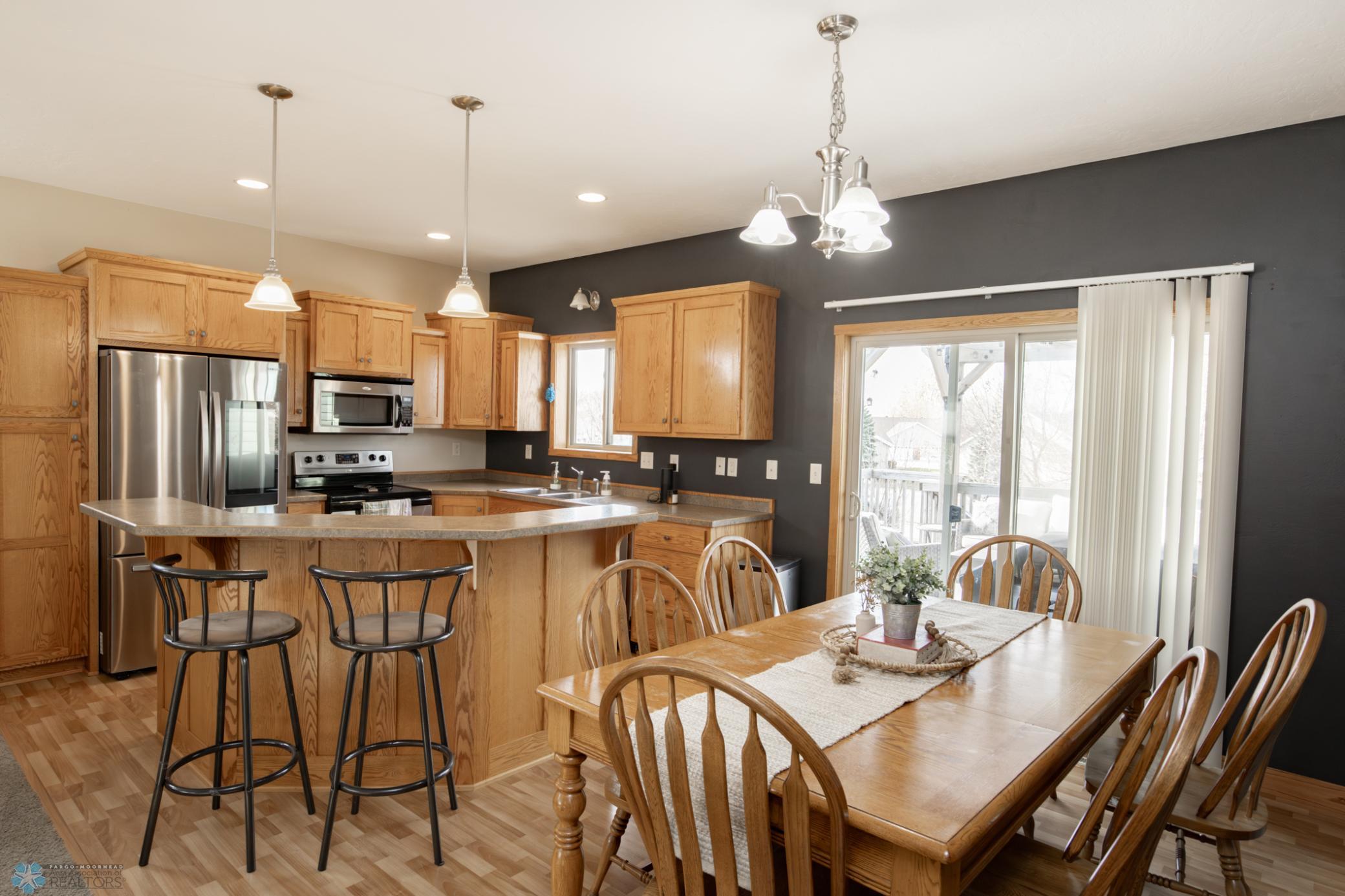 Kitchen/Dining