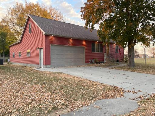 Photo for 309 N 2nd Avenue E, Truman, MN 56088 - listing #6623802 309 N 2nd Avenue E, Truman, MN 56088