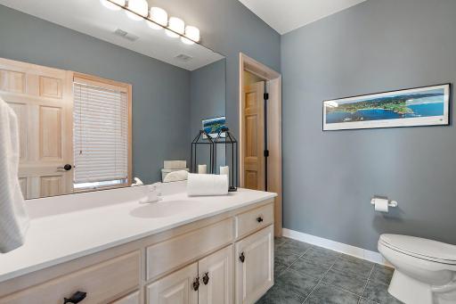3721 Fairway Point, Woodbury, MN 55125