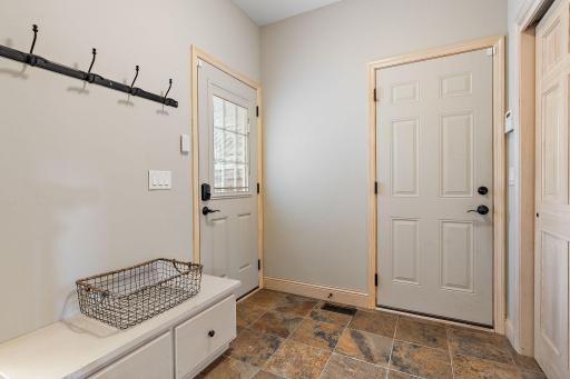3721 Fairway Point, Woodbury, MN 55125