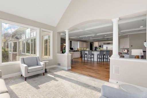3721 Fairway Point, Woodbury, MN 55125