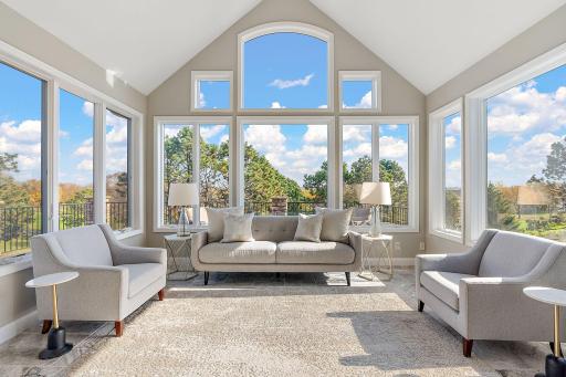 3721 Fairway Point, Woodbury, MN 55125