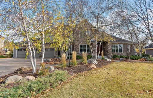 3721 Fairway Point, Woodbury, MN 55125
