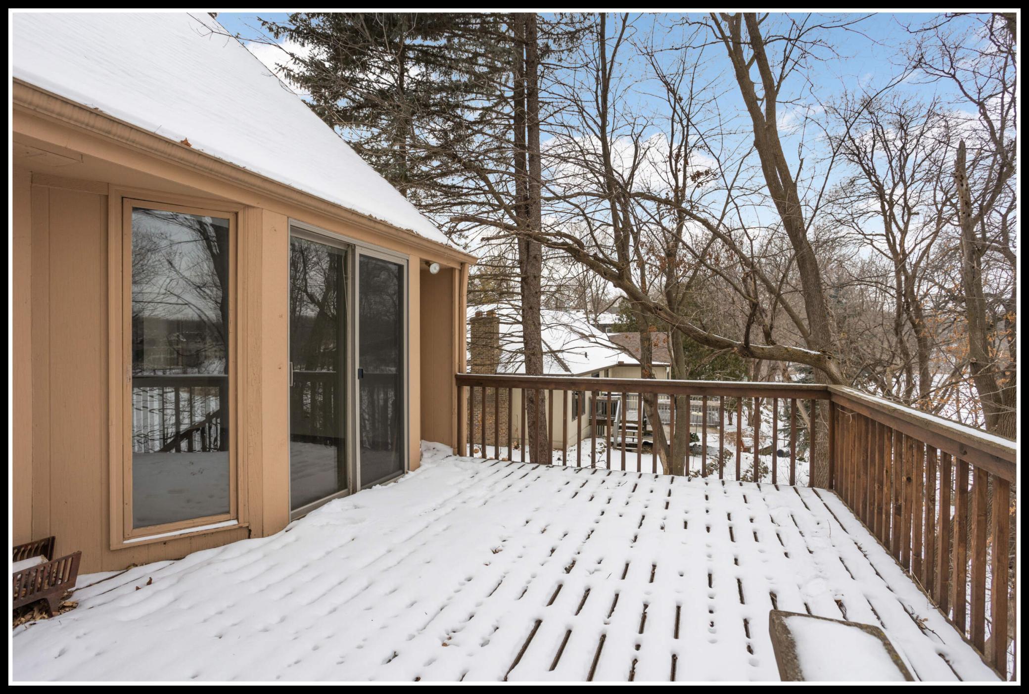 Large deck off upper level dining room