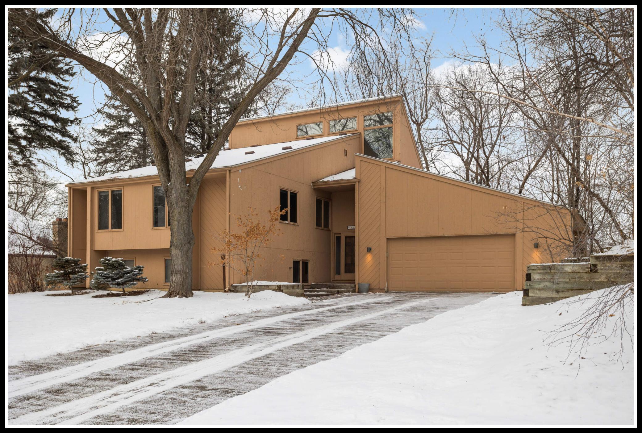 Contemporary style with lots of open spaces and sunlight