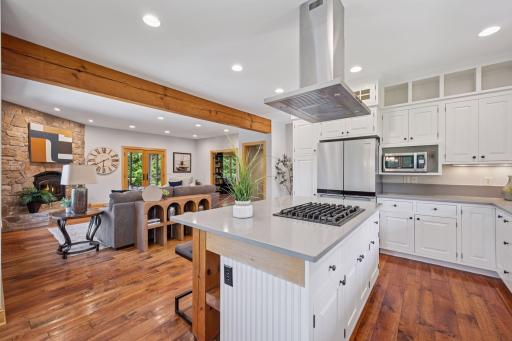 5280 Salem Lane, Loretto, MN 55357