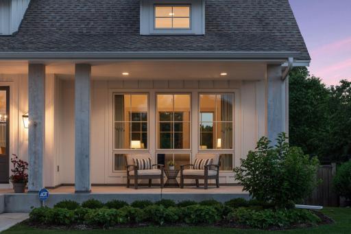 9810 Sky Lane, Eden Prairie, MN 55347