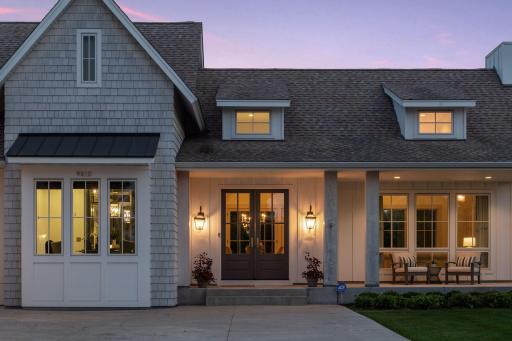 9810 Sky Lane, Eden Prairie, MN 55347