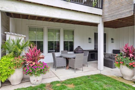 9810 Sky Lane, Eden Prairie, MN 55347