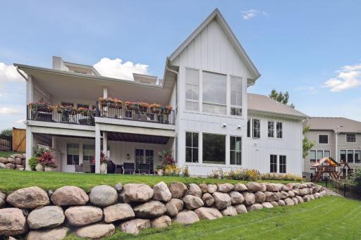 9810 Sky Lane, Eden Prairie, MN 55347
