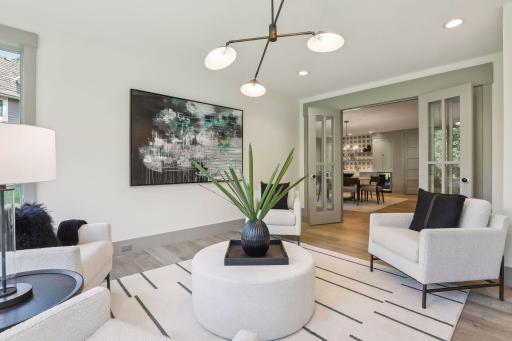 9810 Sky Lane, Eden Prairie, MN 55347