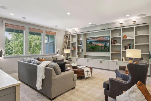 9810 Sky Lane, Eden Prairie, MN 55347