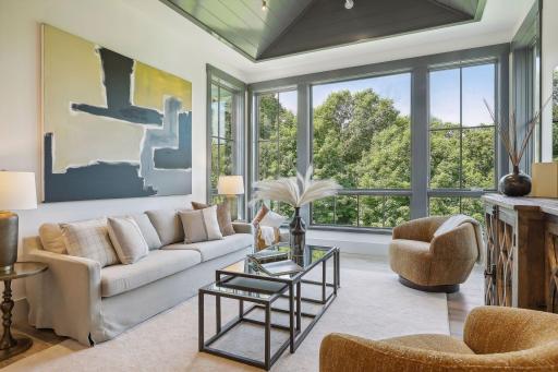 9810 Sky Lane, Eden Prairie, MN 55347