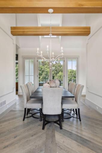 9810 Sky Lane, Eden Prairie, MN 55347