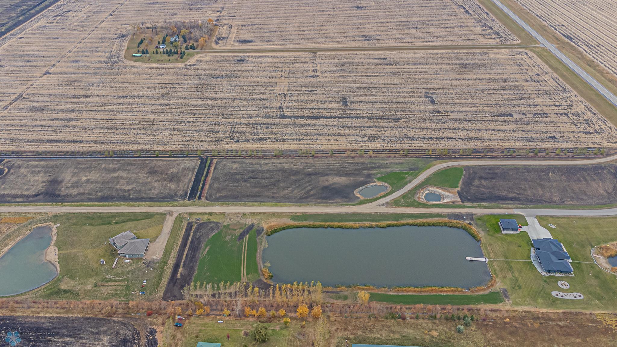 Lot 2-2.jpg