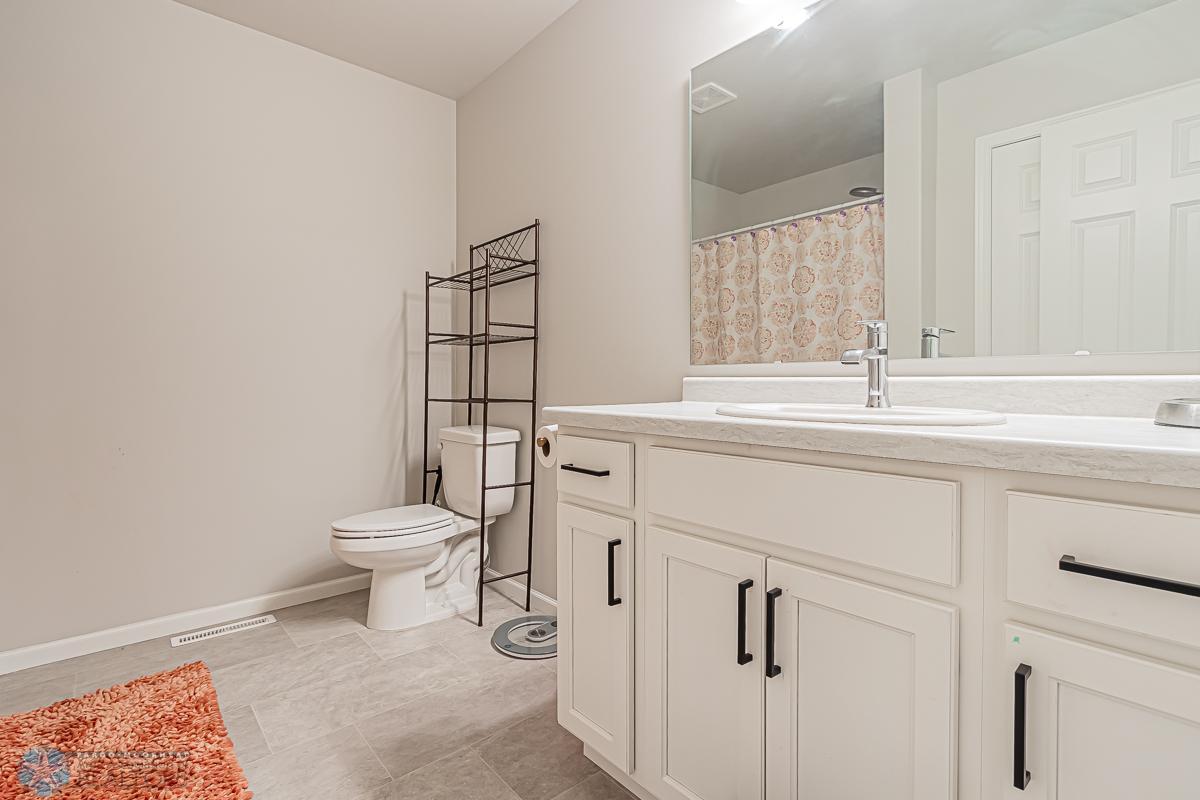 3628 Chinook Dr S, Fargo, ND 58104-23.jpg