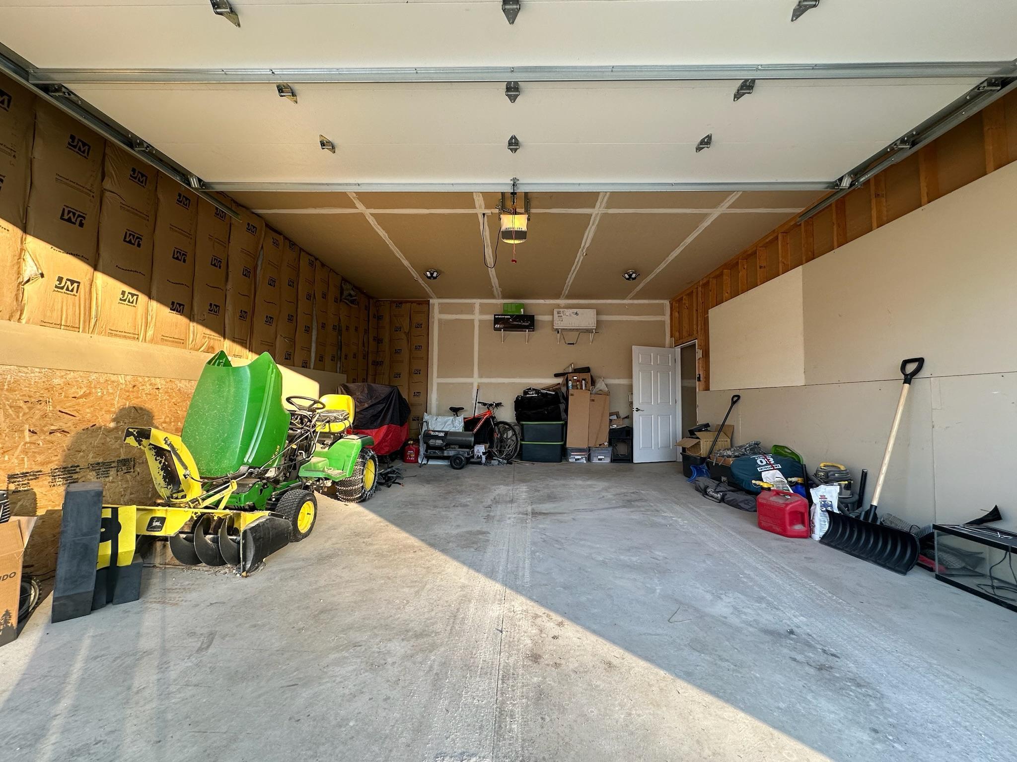 Until 2B 2-car garage