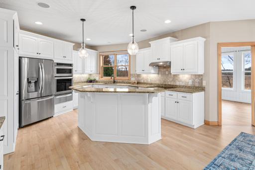 7055 Turner Road, Maple Plain, MN 55359