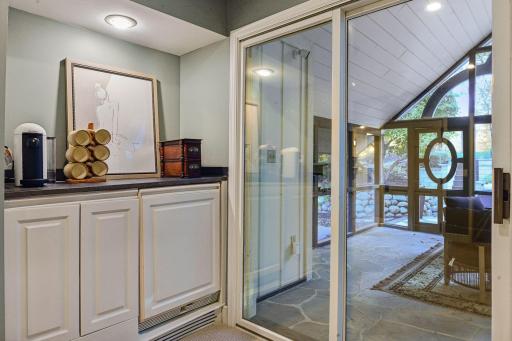 4714 Baycliffe Drive, Excelsior, MN 55331
