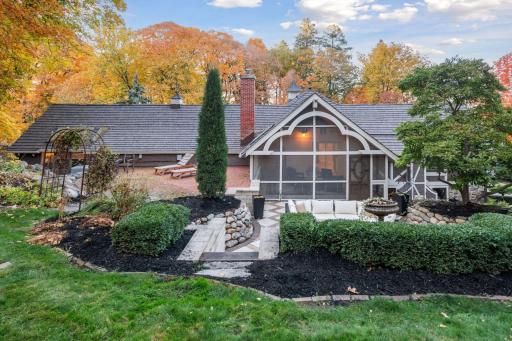 4714 Baycliffe Drive, Excelsior, MN 55331