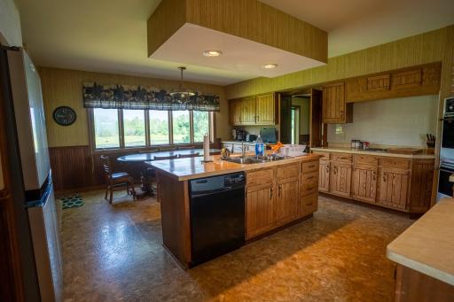 2024-07-10 Turtle Lake Property House Photos-10.jpg