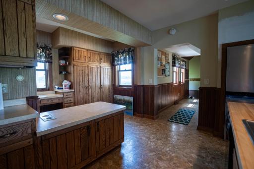 2024-07-10 Turtle Lake Property House Photos-9.jpg