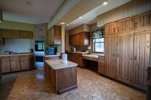 2024-07-10 Turtle Lake Property House Photos-8.jpg