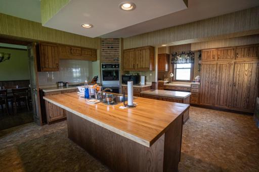 2024-07-10 Turtle Lake Property House Photos-13.jpg