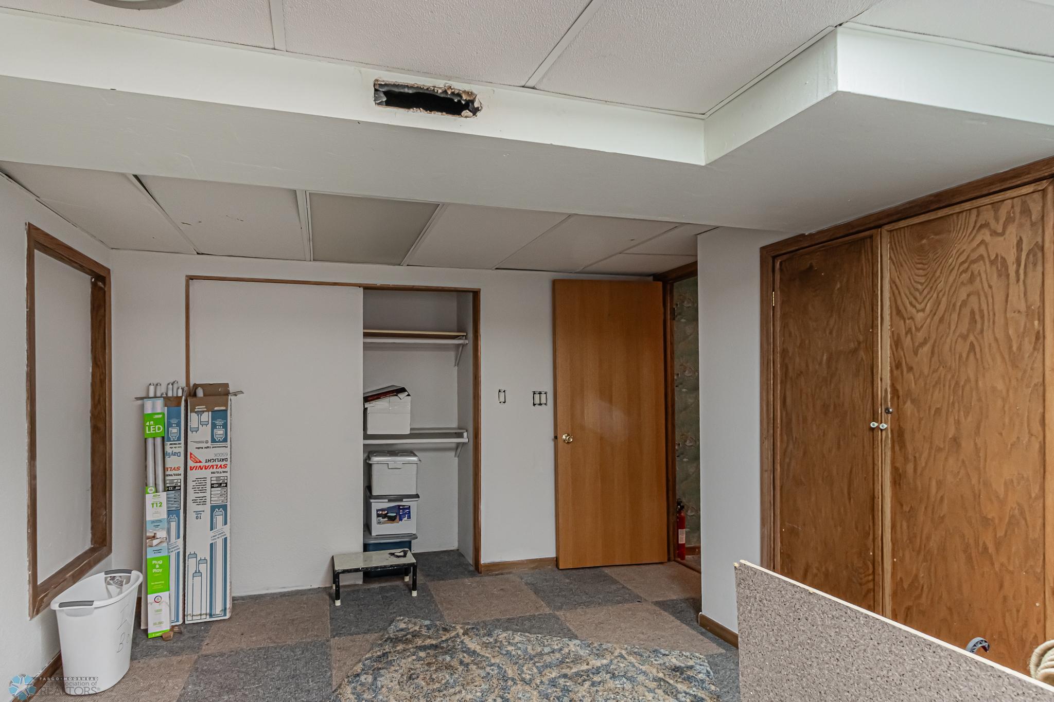 627 7th ave W, West Fargo, ND-44.jpg
