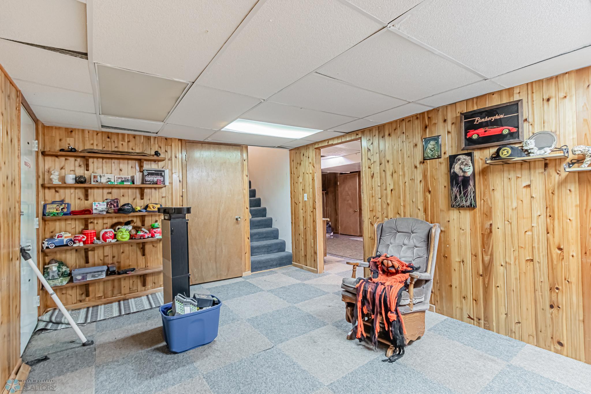 627 7th ave W, West Fargo, ND-38.jpg