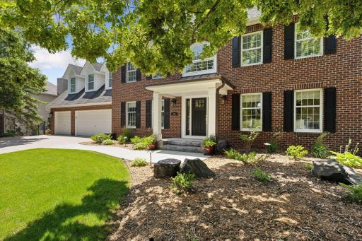 2345 Field Stone Drive, Saint Paul, MN 55120