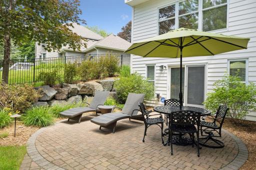 2345 Field Stone Drive, Saint Paul, MN 55120