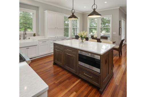 11636 Timberline Road, Minnetonka, MN 55305