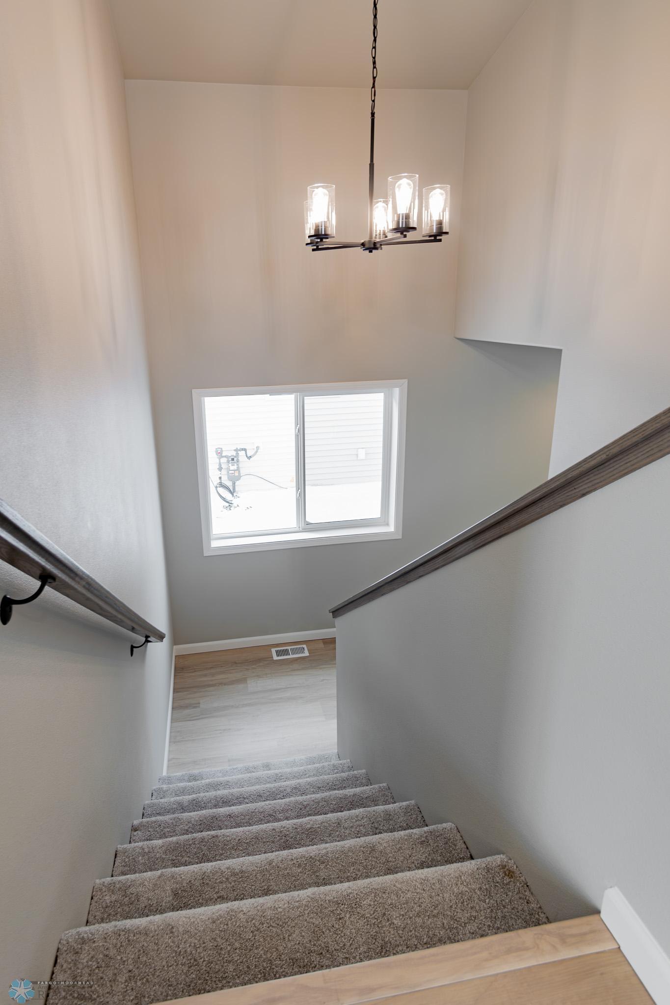 2531 Foyer.jpg