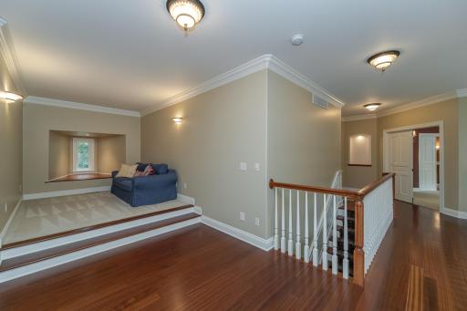 880 Weatherhill Woods Lane SW, Rochester, MN 55902